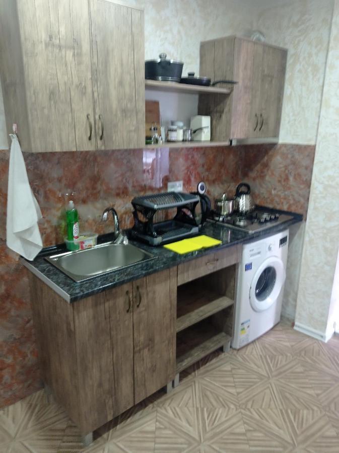 באטומי Guesthouse Melikishvili 57 מראה חיצוני תמונה