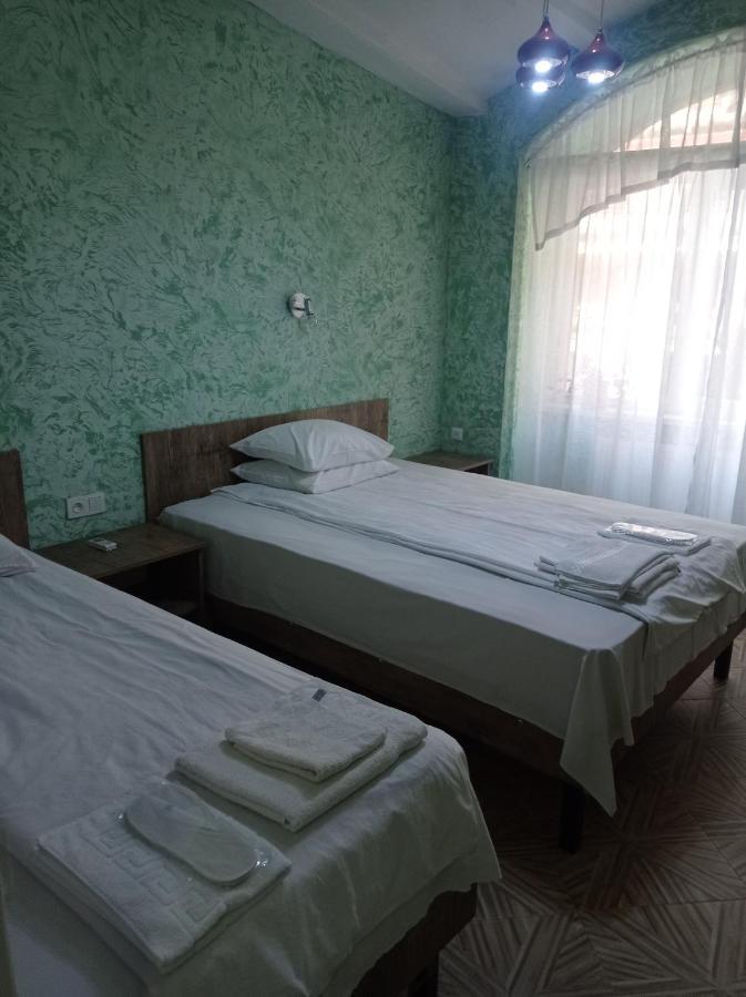 באטומי Guesthouse Melikishvili 57 מראה חיצוני תמונה