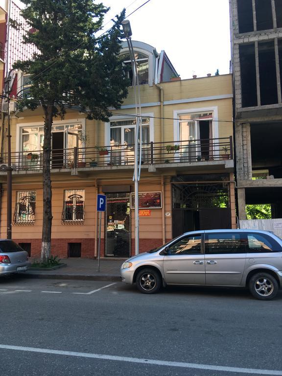 באטומי Guesthouse Melikishvili 57 מראה חיצוני תמונה