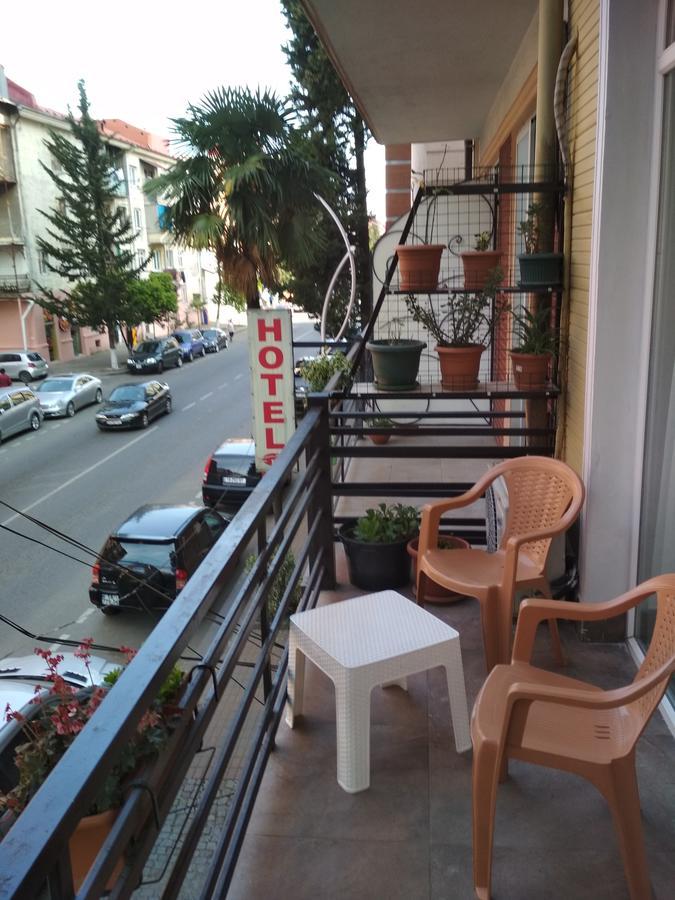 באטומי Guesthouse Melikishvili 57 מראה חיצוני תמונה